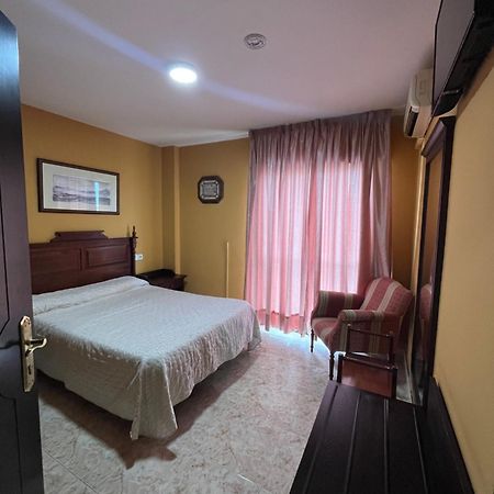 Hotel La Barca เลเป ภายนอก รูปภาพ